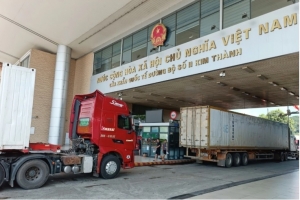 Lào Cai: XNK qua Cửa khẩu Quốc tế đường bộ số II Kim Thành ổn định trong dịp lễ