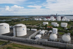 Tháo gỡ các vướng mắc phát sinh trong thực tiễn triển khai các dự án điện khí LNG