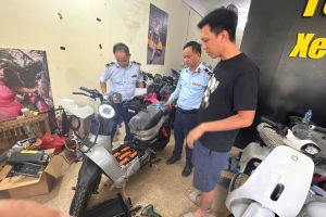 Hà Nội: Phát hiện cơ sở kinh doanh xe đạp điện vi phạm