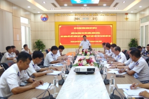 Bộ Tư lệnh Vùng Cảnh sát biển 3 kiểm tra các tàu thực hiện nhiệm vụ sửa chữa tại nhà máy