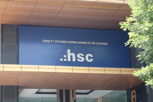 Cổ phiếu HCM tăng hơn 50% giá trị chỉ sau một tháng