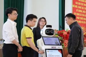 Xã Tân Hà Lâm Hà: Đưa Robot AI vào phục vụ hành chính công, nâng trải nghiệm người dân trong kỷ nguyên số