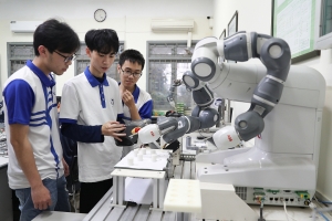 Việt Nam lần đầu tổ chức Ngày Khoa học và Đổi mới sáng tạo
