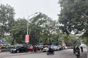 Hà Nội đề xuất xây dựng thêm bãi đỗ xe tại các cửa ngõ để phục vụ Vùng phát thải thấp