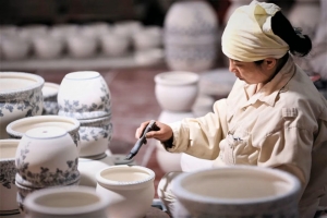 Bộ Công Thương tăng cường xúc tiến thương mại cho sản phẩm làng nghề