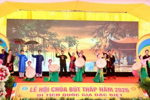 Khai hội chùa Bút Tháp năm 2026