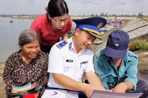 Chương trình công tác dân vận “Cảnh sát biển đồng hành với ngư dân” tại Hà Tĩnh