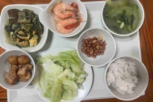 Giảm cân hiệu quả nhờ thay đổi thứ tự ăn và ưu tiên protein