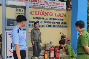 Ninh Bình: Tăng cường phối hợp kiểm tra hoạt động kinh doanh xăng, dầu trên địa bàn
