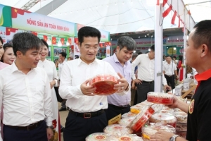 Ninh Bình triển khai thông báo kết quả phân hạng sản phẩm OCOP cấp quốc gia