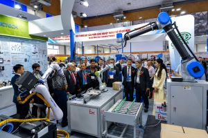 VINAMAC EXPO 2026: Quy tụ hơn 280 doanh nghiệp, trình diễn loạt công nghệ công nghiệp tiên tiến
