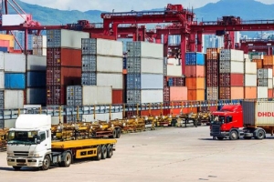 Thương mại Việt Nam - Trung Quốc tăng trưởng vượt bậc trong 4 tháng đầu năm