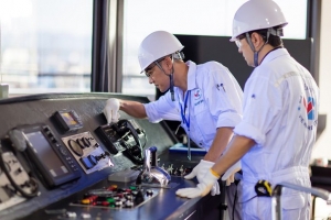 Bộ Xây dựng đề xuất bỏ loạt thủ tục với đăng kiểm viên đường thủy, trả kết quả online hoàn toàn