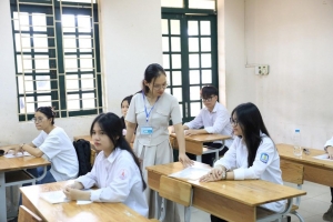 Tổ chức thi tốt nghiệp THPT và tuyển sinh đại học năm 2026 theo hướng giữ ổn định, giảm áp lực, giảm chi phí