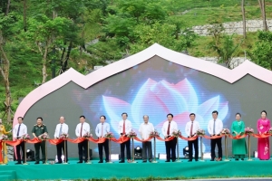 Khánh thành công trình Thác 9 tầng tại khu mộ thân mẫu Chủ tịch Hồ Chí Minh