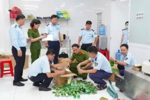 Tây Ninh Đăng ký nhà cái M88 đường dây M888com link hiện đang mở dầu gió giả quy mô lớn, thu giữ hơn 27.000 sản phẩm