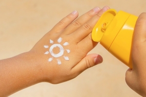 Thu hồi trên toàn quốc Kem chống nắng Antisun do vi phạm công thức sản xuất