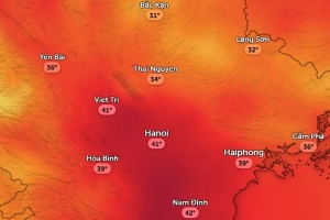Hà Nội tiến sát 45 độ C, nắng nóng kéo dài nhiều ngày