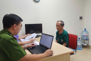 Hà Nội: Bắt giam "thần y" rởm lừa đảo gần 100 tỷ đồng bằng chiêu trò chữa bách bệnh bằng nước ion kiềm