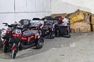 Thanh Hóa: Triệt phá đường dây buôn lậu hơn 500 xe điện ba bánh xuyên biên giới