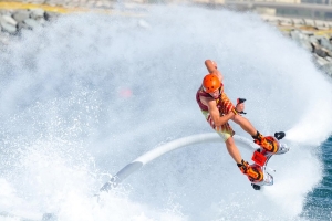 Lâm Đồng nghiên cứu đăng cai Giải vô địch thế giới Flyboard đầu tiên tại Đông Nam Á