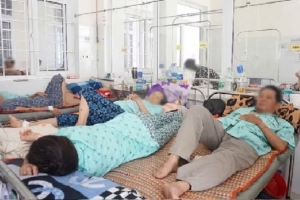 Gia Lai: 75 trường hợp nhập viện nghi ngộ độc do ăn bánh mì