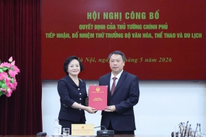 Phó Thủ tướng Phạm Thị Thanh Trà trao quyết định bổ nhiệm ông Nguyễn Huy Dũng giữ chức Thứ trưởng Bộ VHTT&DL