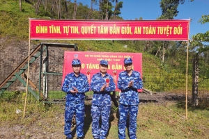 Bộ Tư lệnh Vùng Cảnh sát biển 1 kiểm tra bắn súng ngắn K54 đội ngũ cán bộ