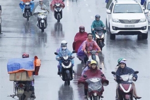 Thời tiết ngày 28/5: Nắng nóng bao trùm Hà Nội, chiều tối đề phòng mưa dông bất chợt