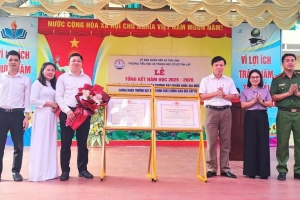 Lào Cai: Trường TH&THCS Tân Lập đón Bằng công nhận Trường chuẩn quốc gia mức độ 1 và Chứng nhận Kiểm định chất lượng giáo dục cấp độ 2