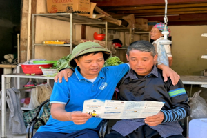 Người cán bộ bảo hiểm xã hội gieo mầm an sinh nơi vùng cao Phình Hồ