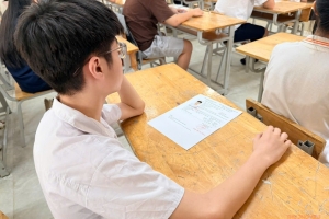 Hà Nội có 2 thí sinh vi phạm quy chế trong buổi thi môn Toán