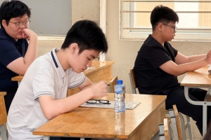 Thi lớp 10 Hà Nội: Gần 400 thí sinh bỏ thi môn Ngữ văn, 1 em bị đình chỉ