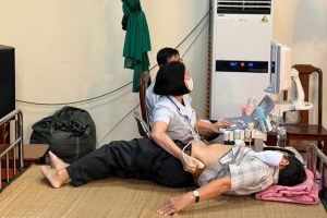 Hội Thầy thuốc trẻ tỉnh Bắc Ninh khám bệnh, cấp phát thuốc miễn phí cho người dân