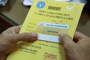 Không giới hạn độ tuổi nghỉ hưu đối với người lao động nhiễm HIV do tai nạn rủi ro nghề nghiệp