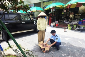 Quảng Ninh: Xử phạt đối tượng kinh doanh phụ gia xăng nhập lậu