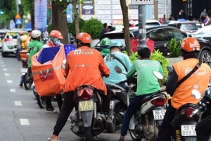 Đề xuất buộc tài xế công nghệ và người bán hàng online đóng bảo hiểm xã hội