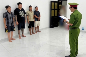 Lâm Đồng: Triệt phá đường dây cá độ bóng đá qua mạng Internet