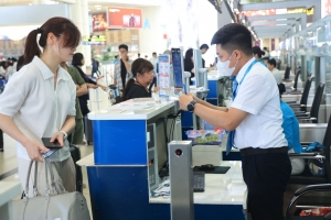 Siết giám sát y tế tại sân bay, ngăn nguy cơ Ebola xâm nhập Việt Nam