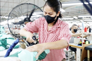 Bắc Ninh triển khai các giải pháp chống nóng, chăm sóc sức khỏe người lao động