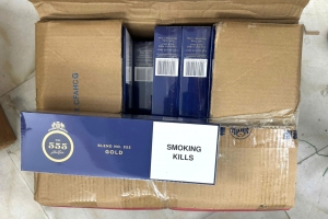 Hà Nội tạm giữ hơn 8.000 bao thuốc lá nhập lậu