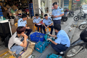 Tuyên Quang: Liên tiếp triệt phá nhiều cơ sở kinh doanh hàng giả mạo nhãn hiệu trong tháng cao điểm