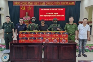 Cao Bằng: Bắt giữ đối tượng vận chuyển trái phép gần 70 kg pháo