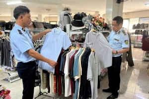 Quảng Trị: Tiêu hủy gần 90 sản phẩm thời trang giả mạo các nhãn hiệu nổi tiếng