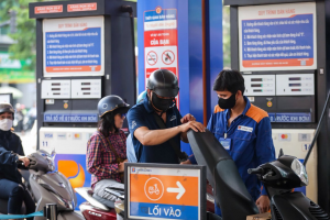 Giá xăng dầu hôm nay 5/6: Quay đầu giảm