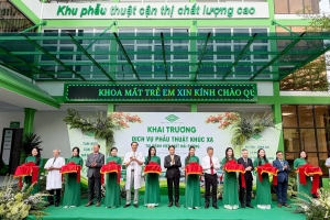 Bệnh viện Mắt Hải Phòng triển khai kỹ thuật phẫu thuật khúc xạ với hệ thống công nghệ hiện đại