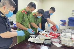Ngành Hải quan phối hợp, bắt giữ 72 vụ vi phạm về ma túy trong tháng 5