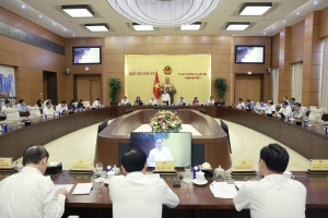 Phiên họp thứ 3 của Ủy ban Thường vụ Quốc hội diễn ra ngày 10/6