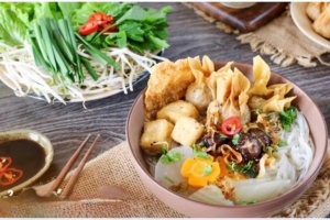 Hủ tiếu hoành thánh chay - Dấu ấn giao thoa trong ẩm thực thanh đạm