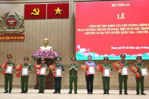 Khen thưởng các lực lượng triệt phá đường dây ma túy xuyên quốc gia, bắt giữ hơn 400 đối tượng